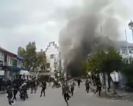 Антиправителствени протести в Сирия прераснаха в сблъсъци, има жертви