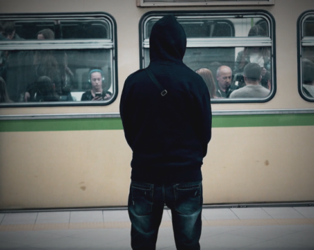 Обвиняват в измама българин, работил в колцентър! Заплашен е от екстрадиция в Германия