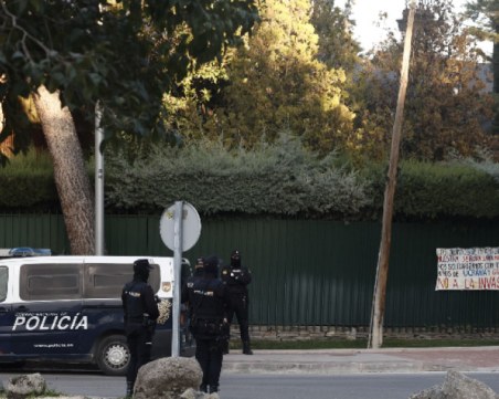 Писмата-експлозиви, изпратени в Испания, идват от един човек в Валядолид