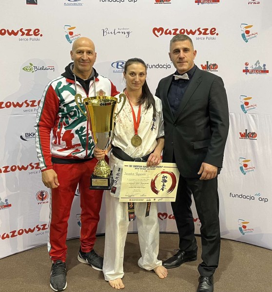 Пловдивчанката Иванка Попова стана Европейска шампионка в абсолютна категория по Шинкиокушин