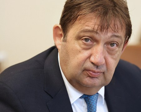 Освободиха шефа на БАБХ, Иван Шиков заема поста