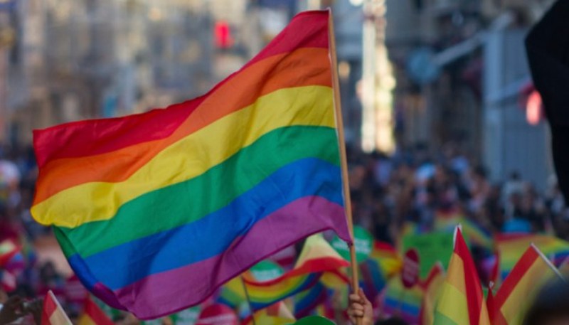Пълна забрана за ЛГБТ пропаганда в Русия