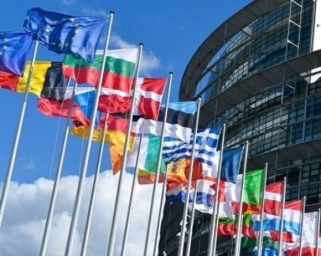 ЕК очаква България да разследва твърденията за стрелба по границата с Турция