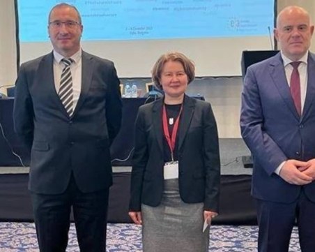 Иван Гешев разговаря с главните прокурори на Румъния и на Словения