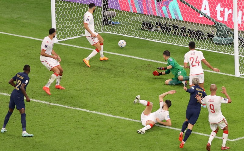 ФИФА отхвърли жалбата на Франция за гола на Гризман срещу Тунис