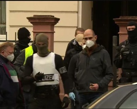 21 000 немци имало в групата, целяща да върне Германския райх чрез държавен преврат