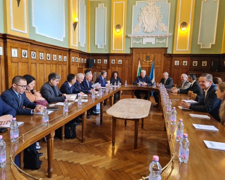Пловдив задълбочава търговските отношения с Узбекистан