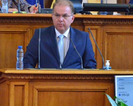 Чолаков: ПП и ДБ не ги е грижа за съдбата на държавата