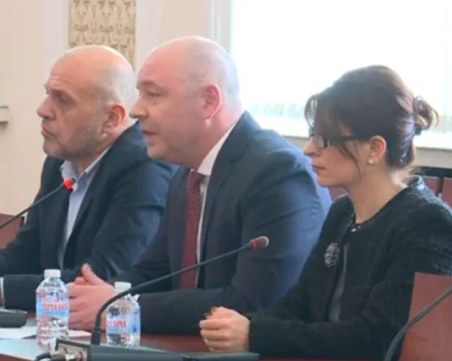 ДБ се срещнаха с проф. Габровски! Въпреки това няма да подкрепят кабинет на ГЕРБ