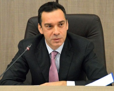 19 са пострадалите от обърнатия автобус - двама са в по-тежко състояние