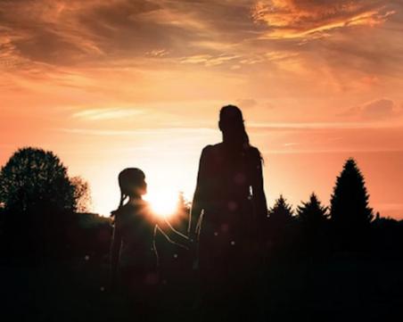 България отказа политическо убежище на майка и дъщеря, бягащи от режима в Русия