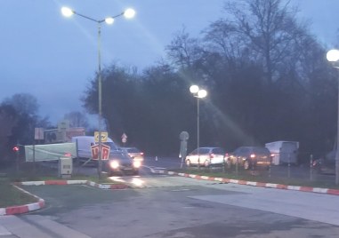 Тежка катастрофа е станала на пътя Пловдив Садово Инцидентът