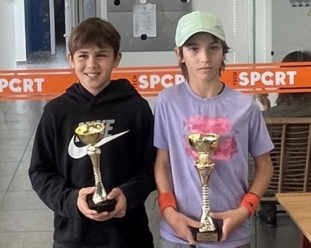 Пловдивски тенисисти първи и втори на Държавното първенство до 12 години