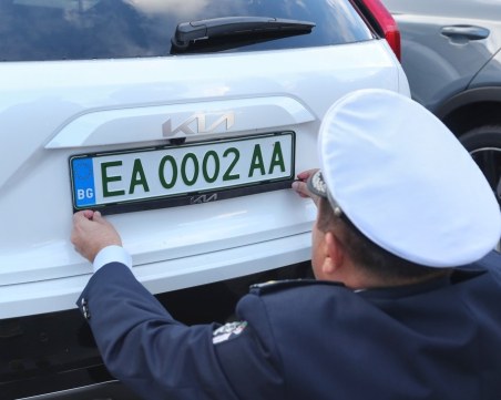 Предложения на пловдивчани за номерата: РМ като Пловдив майна, просто BG или примери от чужбина