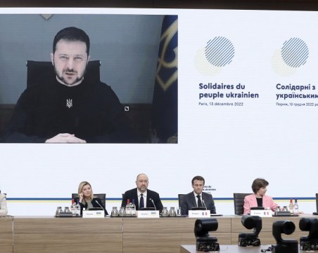 Събраха над 1 млрд. евро за Украйна в Париж