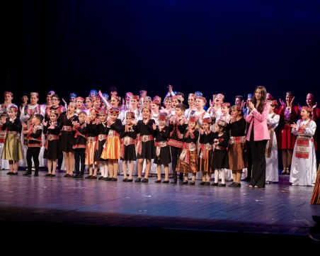 Спектакълът „Два дома