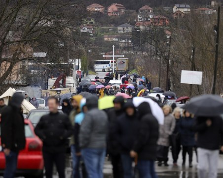 ЕС и САЩ с призив към Косово и Сърбия