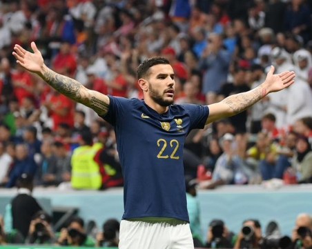 Франция ще защитава световната си титла след успех над Мароко в полуфиналите