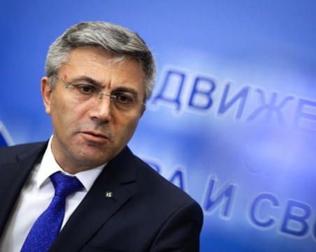 Карадайъ: Трябва да дадем шанс на правителството на Габровски