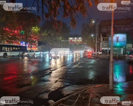 Забраняват паркирането и престоя в десните ленти на големи булеварди в Пловдив!
