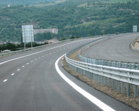 Контролни институции пак проверяват магистрала 