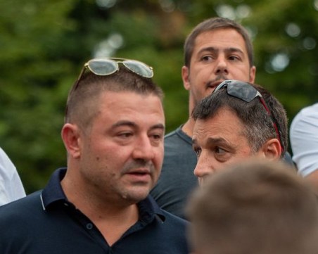 Пловдивчанинът, пребил до смърт собствената си баба-  кметски син, бивш полицай и протестър