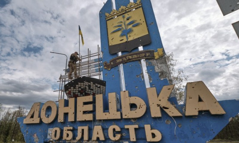 Град Донецк е подложен тази сутрин на най-масирания обстрел от