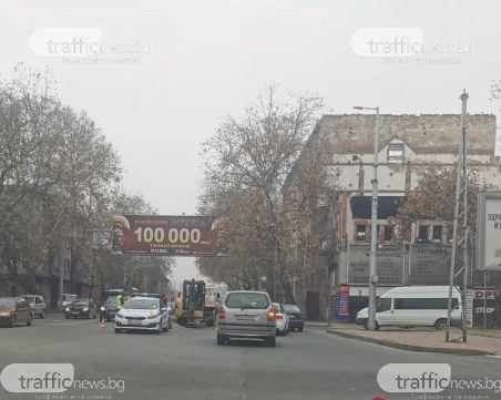 Монтират нов светофар на Сточна гара