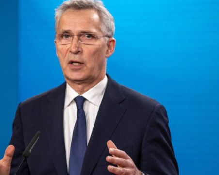 Столтенберг: Русия се готви за продължителна война в Украйна