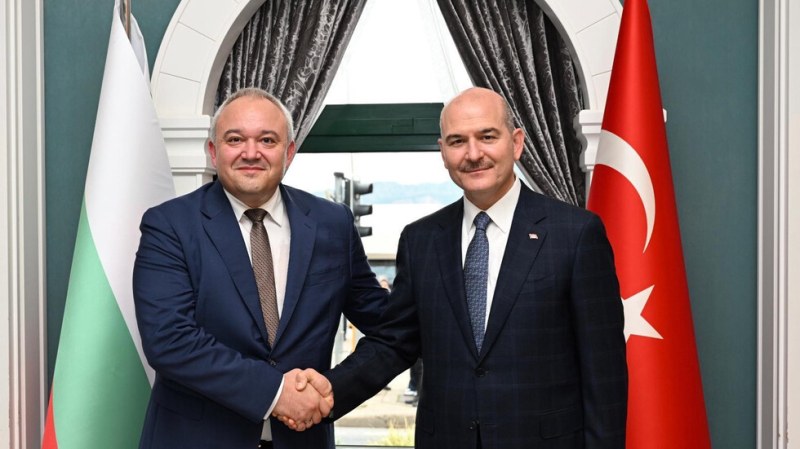 Иван Демерджиев и турският му колега Сюлейман Сойлу коментираха миграционния натиск