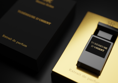 Еxtrait de parfum е първа колекция от аромати за ценители
