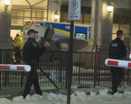 Пет жертви при стрелба в Канада