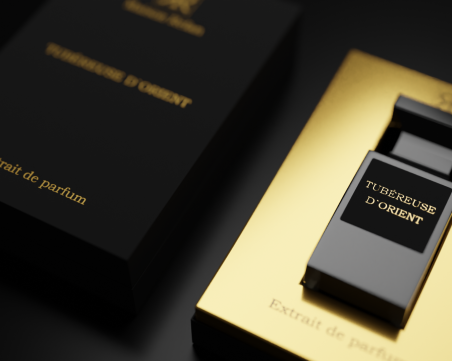 REFAN очарова с колекция от аромати за ценители - Еxtrait de parfum