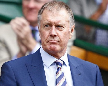 Сър Джеф Хърст поздрави Мбапе за изравнения рекорд