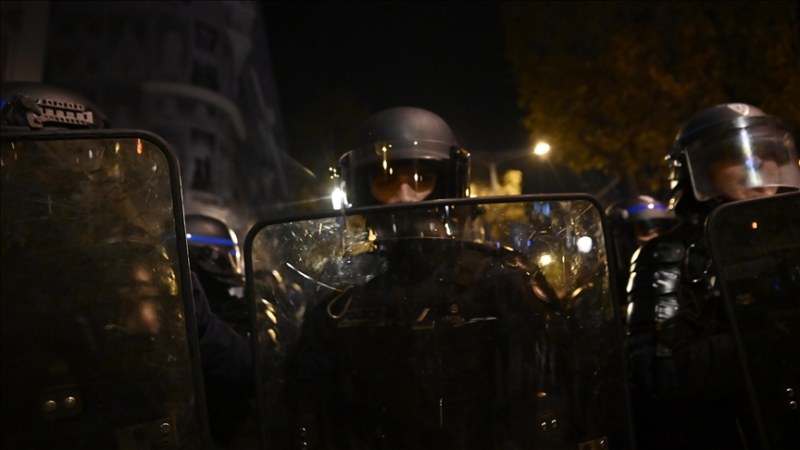 След края на Мондиала: Над 200 арестувани във Франция