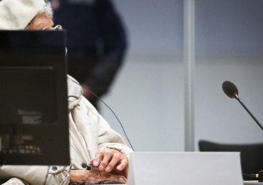 97 годишна жена беше осъдена на 2 години условно за съучастие