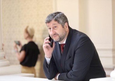 Не са водени разговори за имена на министри от Демократична