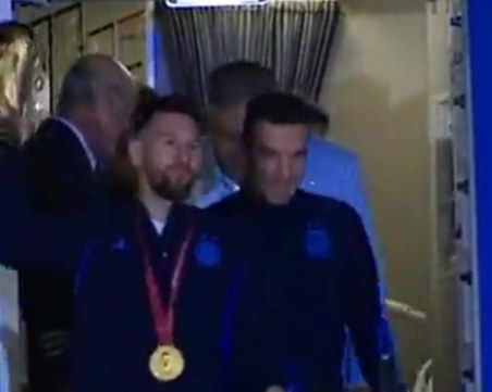 Аржентина посрещна световните шампиони, започват големи тържества