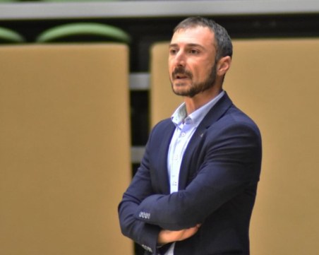 Бивш треньор на Академик пое юношеския национален отбор по баскетбол