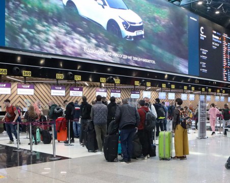 Изтичане на мозъци! 100 000 IT-та са напуснали Русия след инвазията в Украйна