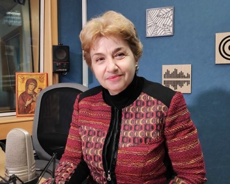 Радев освободи посланичката ни в Черна гора, след номинацията за министър