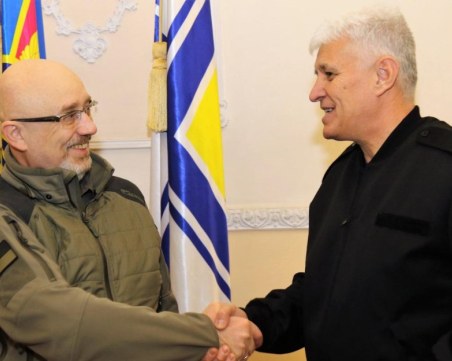 Стоянов от Киев: Нашата помощ за Украйна до момента е 448 милиона лева