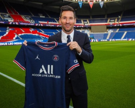 Меси подписва нов договор с ПСЖ