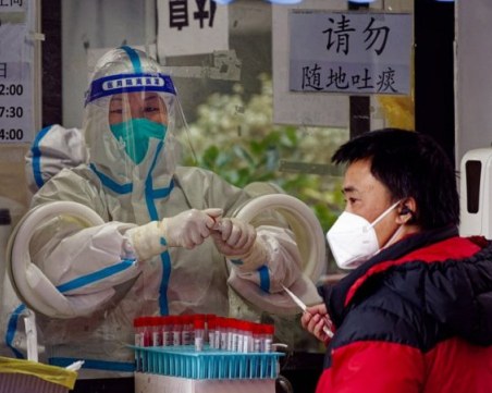 Близо 37 милиона са се заразили с коронавирус в Китай само за ден