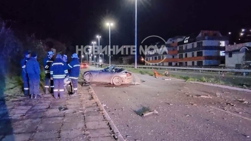 Тежка катастрофа с жертви е станала в Шумен, съобщава NOVA.