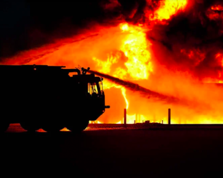 Двайсет и двама са загинали при пожар в незаконен старчески дом в Русия