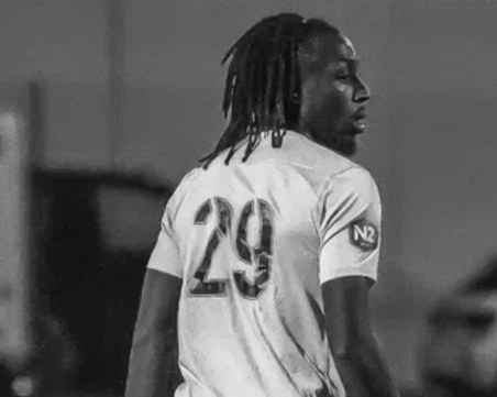 Застреляха футболист във Франция