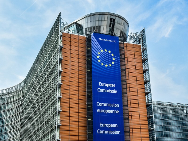 Военни стреляли до централата на Европейската комисия в Брюксел