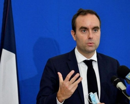 Френският министър на въоръжените сили ще посети в сряда Украйна