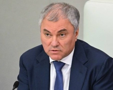 Кремъл подготвя по-високо данъчно облагане за напусналите страната след началото на войната